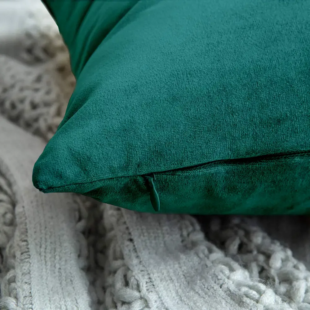 Set di 2 Federe Per Cuscini In Velluto Morbido e Resistente Copricuscini Per Divano Poltrona Soggiorno Arredo Arredamento Casa Design Moderno Elegante Con Cerniera Invisibile